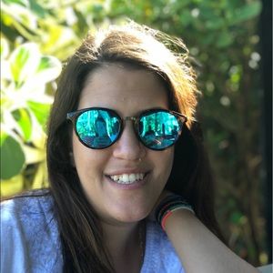 Meet your Posher, Nikki