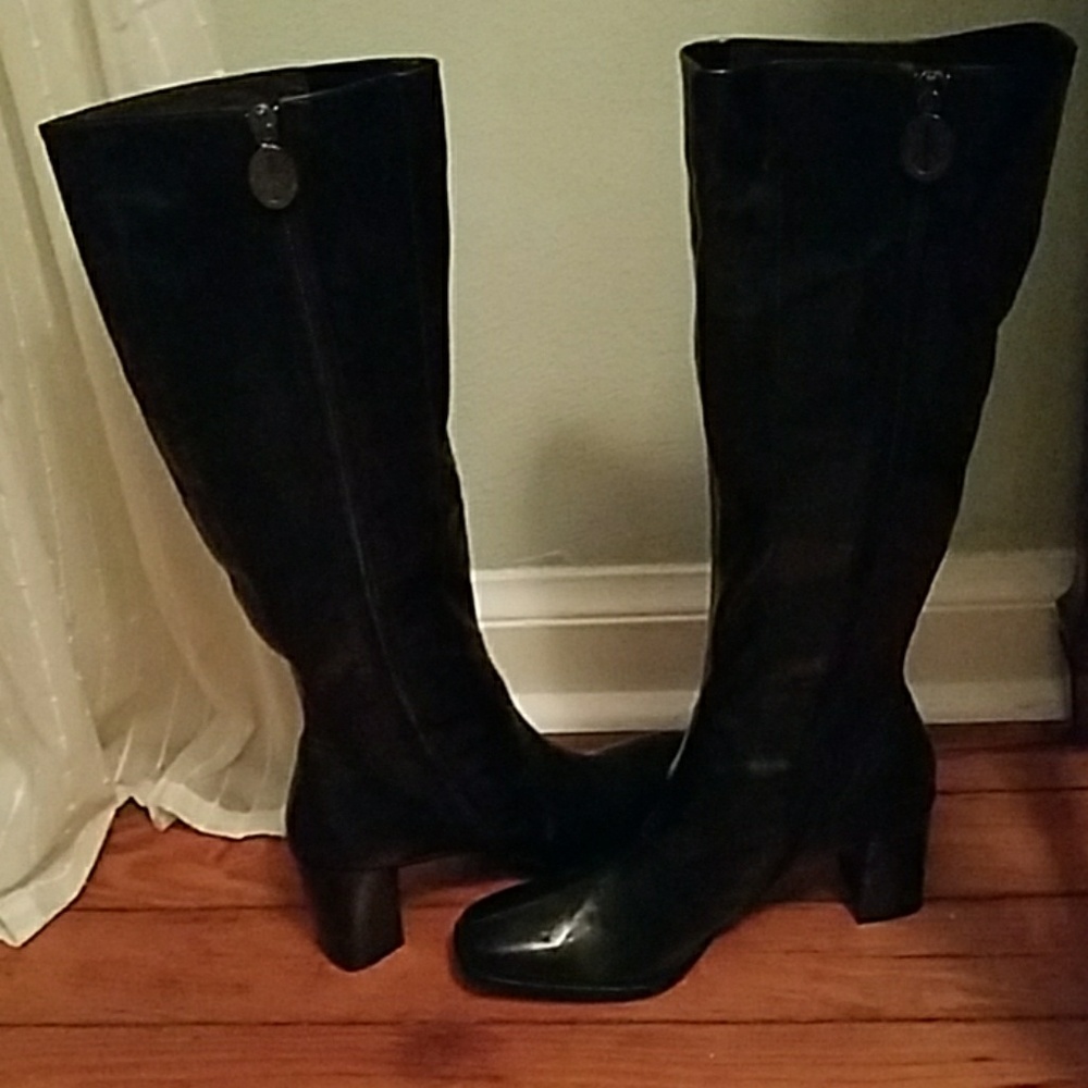 Donald Pliner Boots 8.5