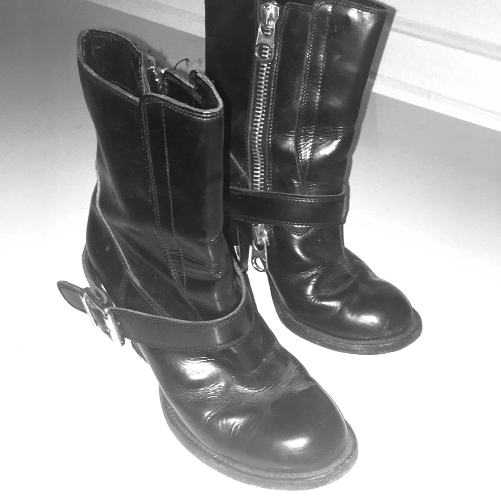 Black Chloe Zippered Moro Boots