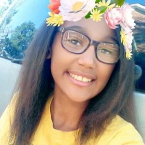 Meet your Posher, Jocelyn