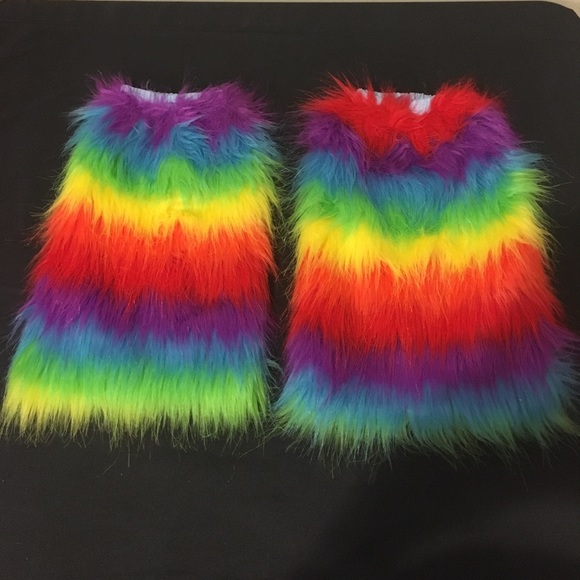 Accessories - Fuzzy rainbow leg warmers boot covers