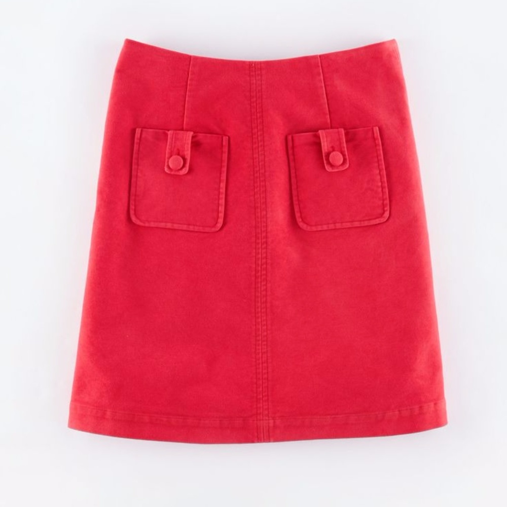 Pretty Boden Cambridge Skirt in size 8, red