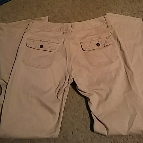 Gap khakis - Picture 3 of 3