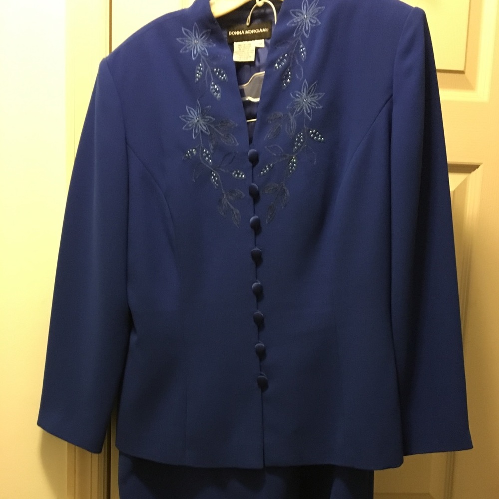 Women’s Special Occasion Dress