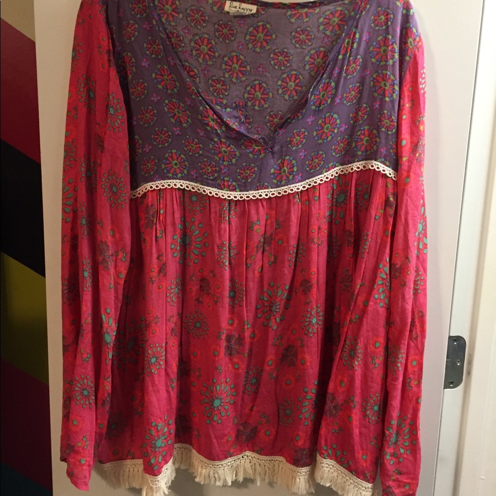 Women’s Natural Life Brand Top