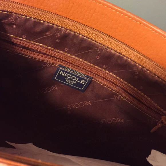 🚨 SOLD 🚨 - Picture 4 of 5