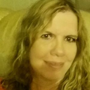 Meet your Posher, Paula