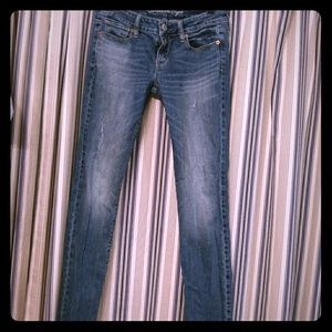 Size 2 American eagle skinny jeans