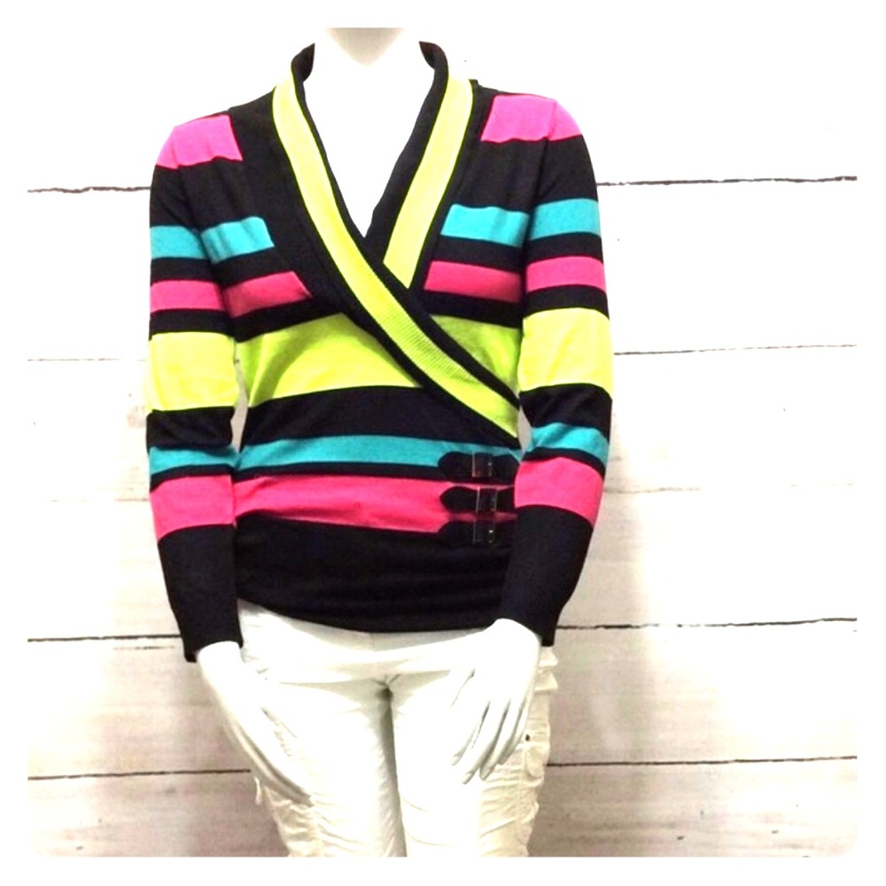 Plus (1X) Dots color blocked sweater