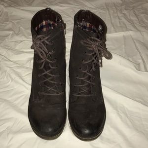 White Mountain Brown boots, women’s Size 8.5