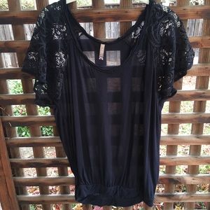 Free People soft, navy lace sleeve blouse