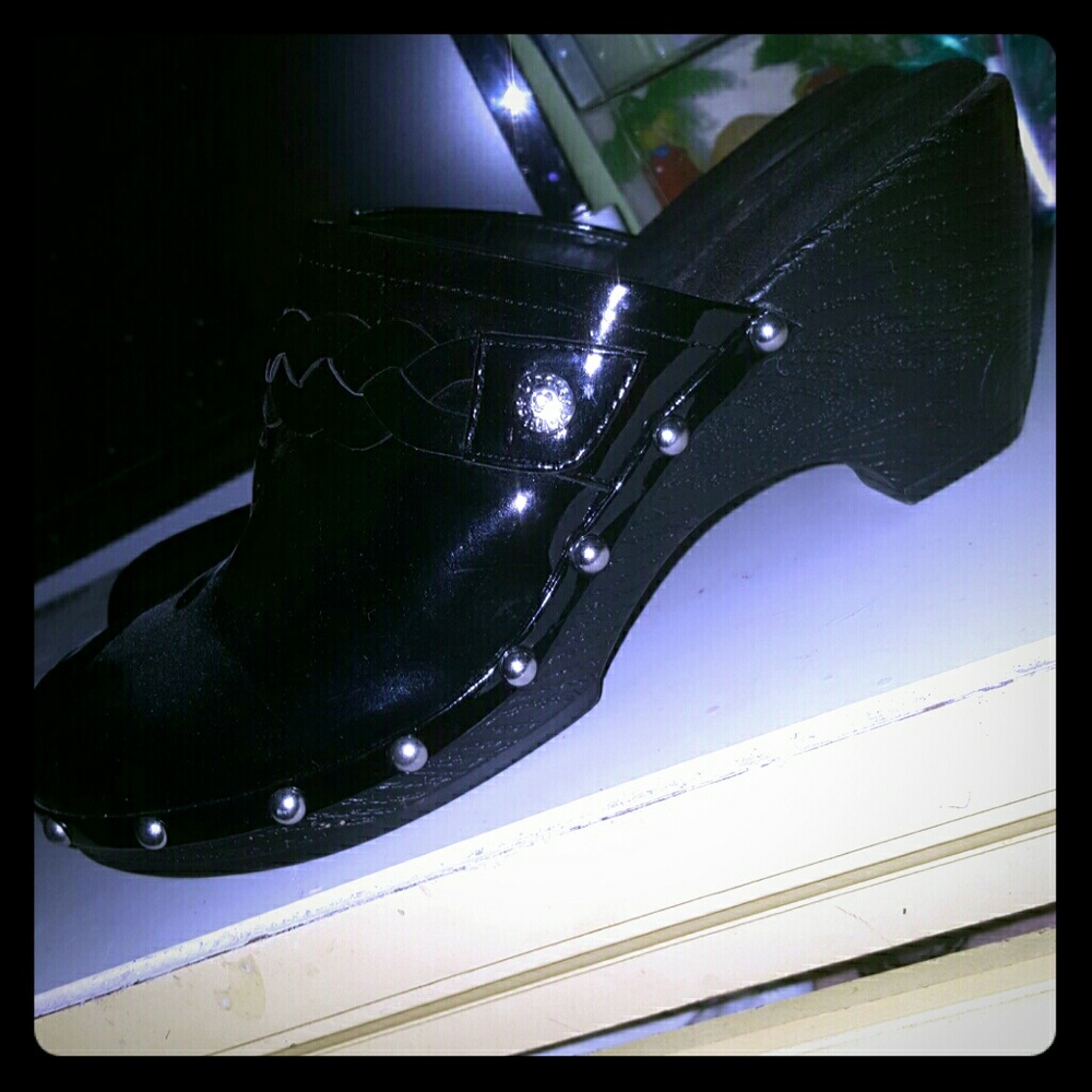 Black Clogs