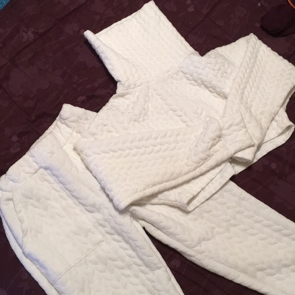 White custom set