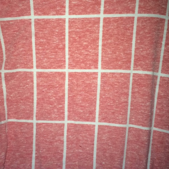 NWT Medium Peachy Pink and White LLR Perfect Tee - Picture 2 of 2