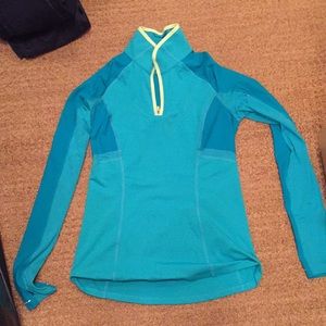 Lululemon pullover jacket