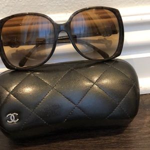 Chanel Brown tortoise sunglasses