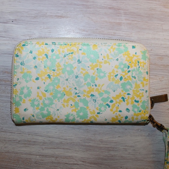 wallet - Picture 1 of 3