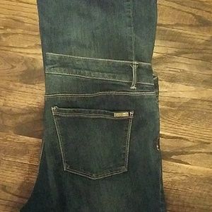 White house black market size 12 short jeans