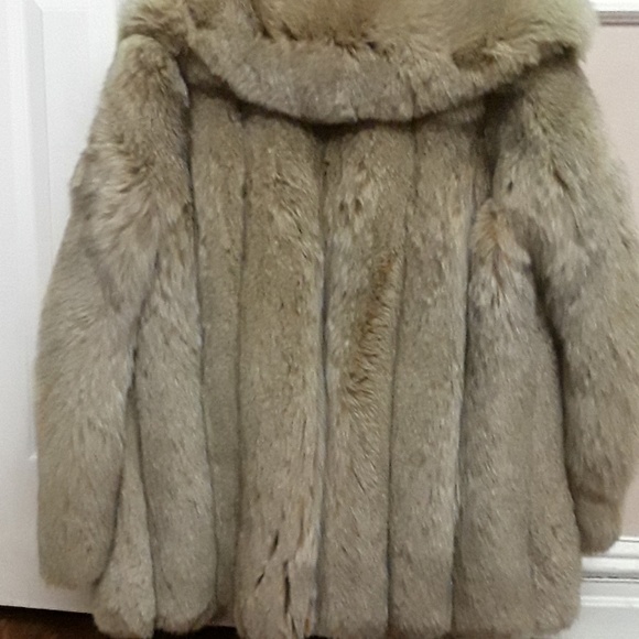 Stunning revillon fur coat - Picture 4 of 7