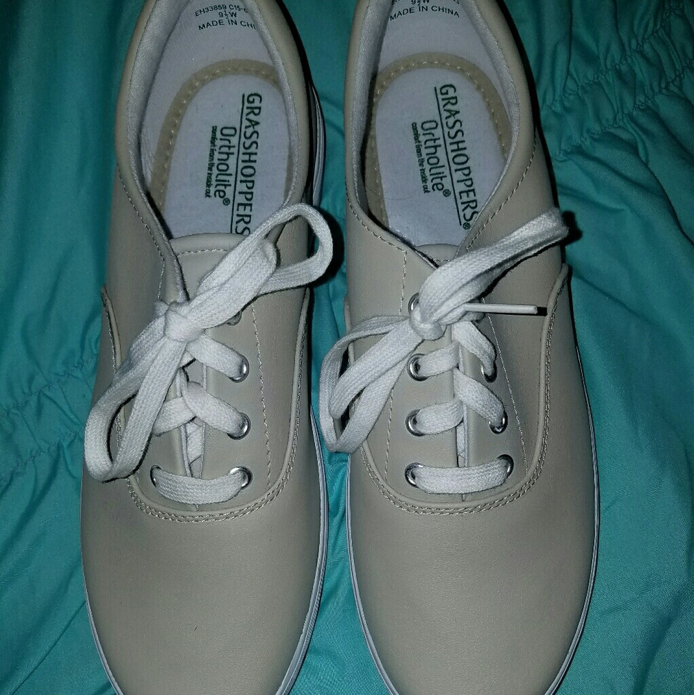 *NEW*Grasshoppers ortholite