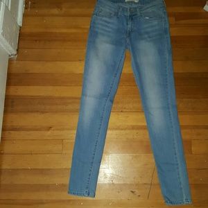 Levi's 711 skinny jeans size 25