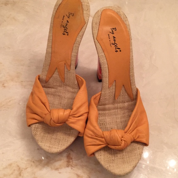 Pink floral heels - Picture 2 of 4