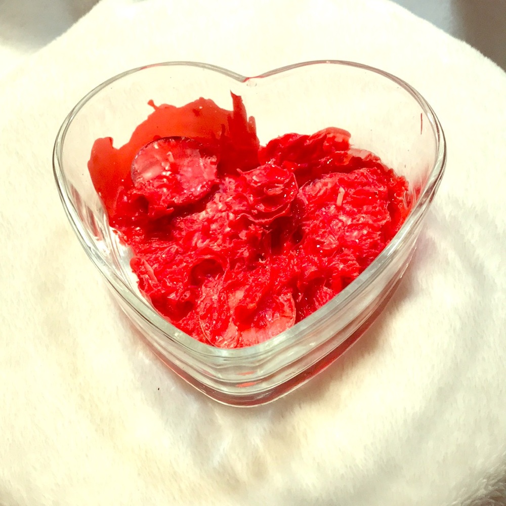 Heart shaped candle (dish included)