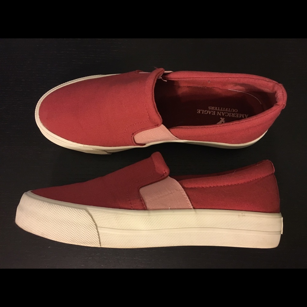 Slip-on - Size: 7
