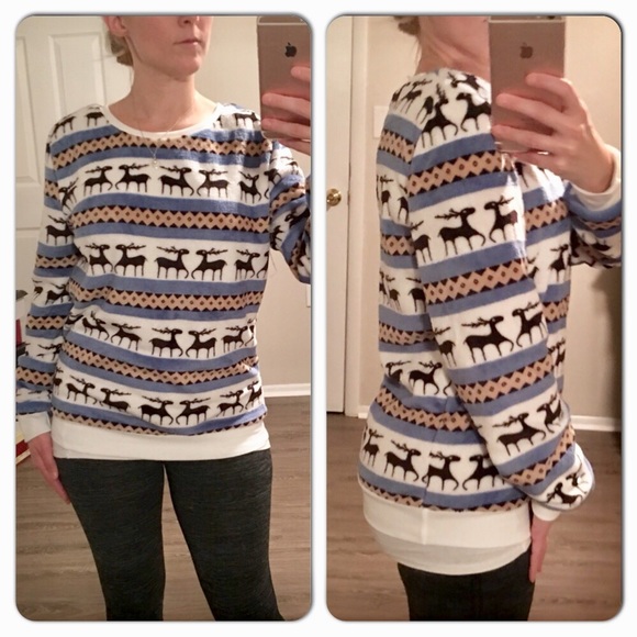 Reindeer Fleece Pullover Top Fuzzy, Soft, & Cozy - Picture 2 of 3