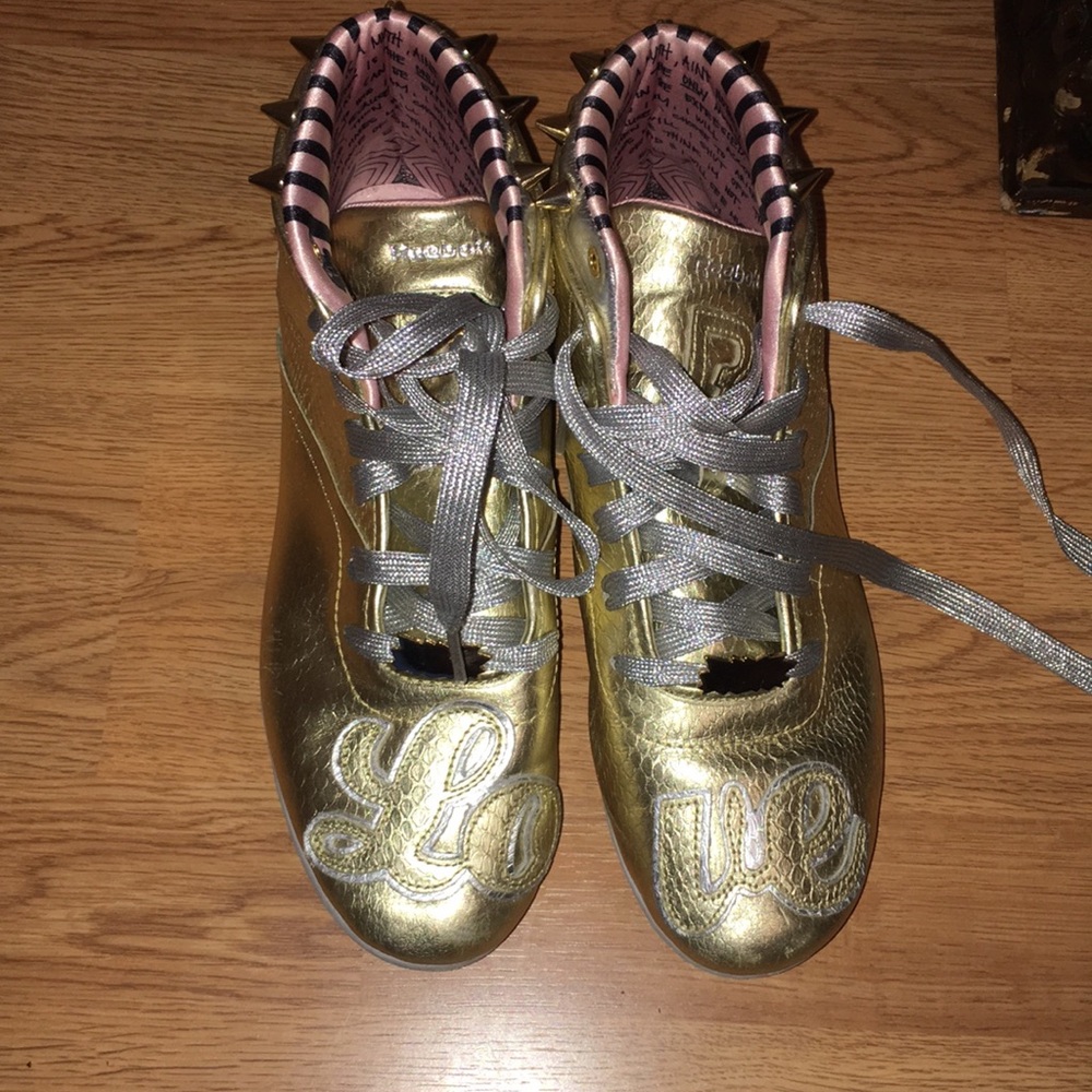 Melody Ehsani Reebok (Limited Edition) - Picture 1 of 5