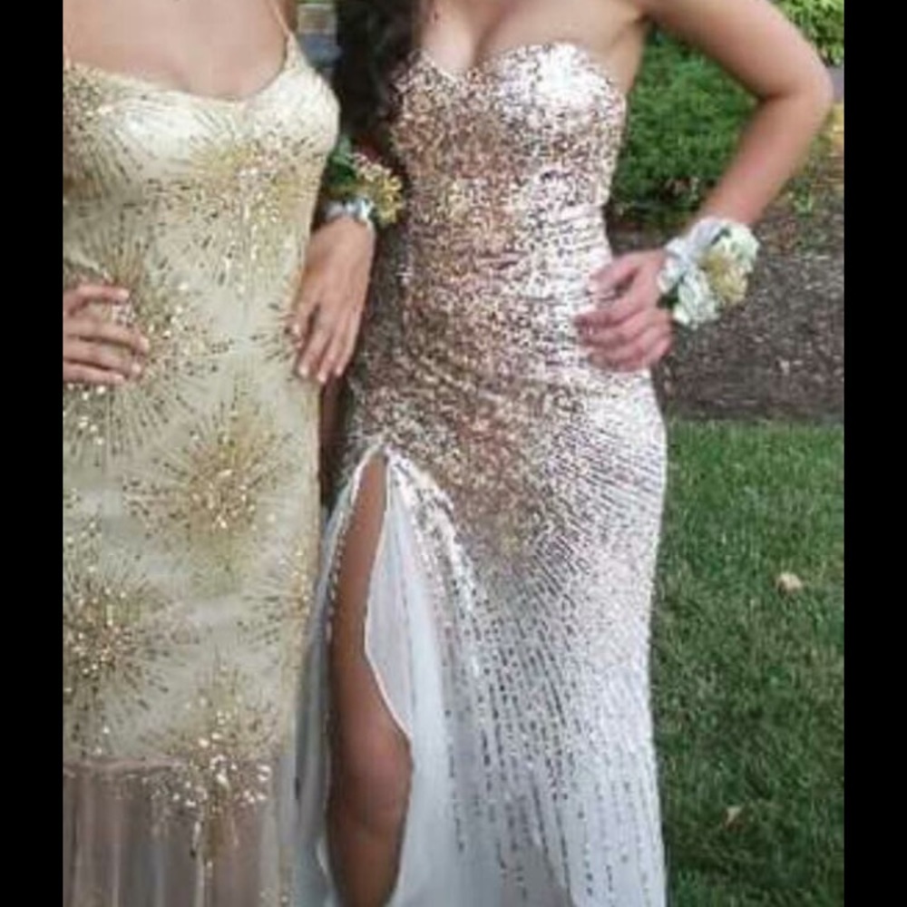 Prom dress