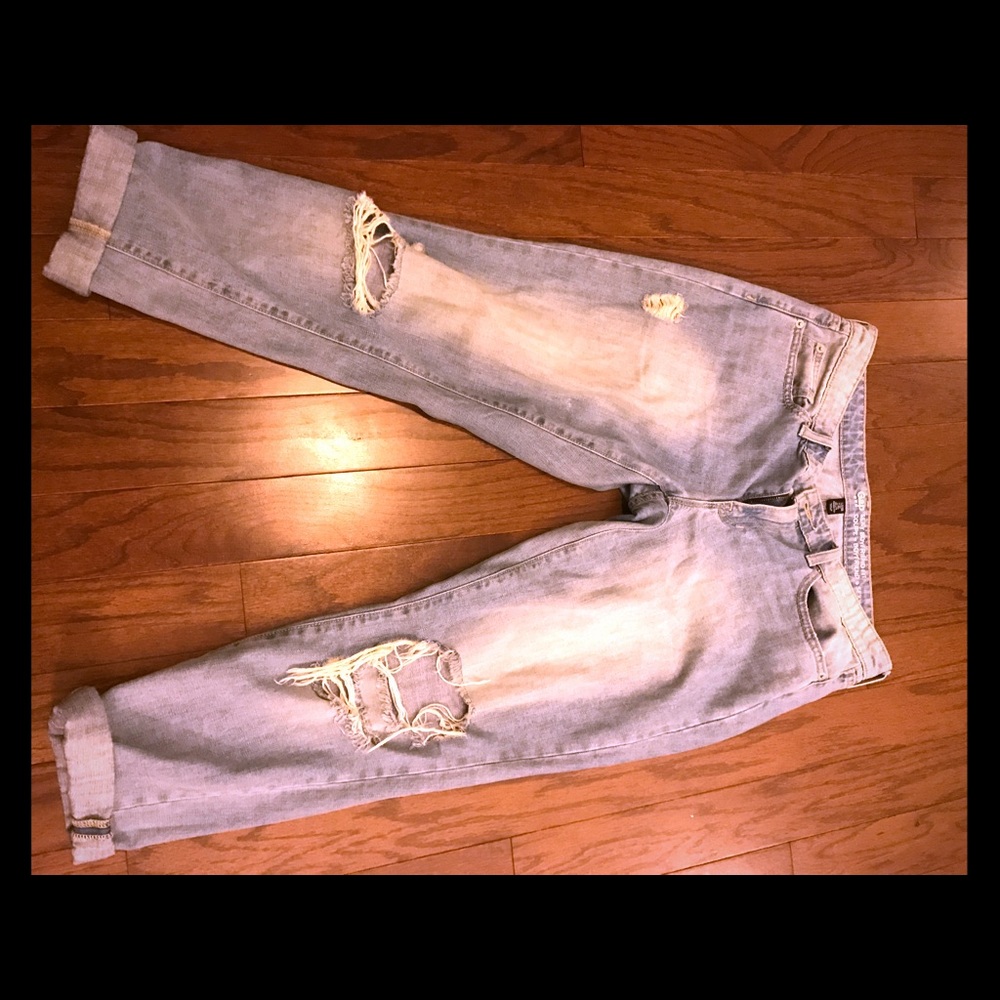 Gap boyfriend cut ripped jeans