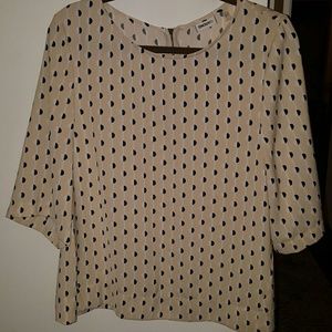 Super cute DKNY blouse
