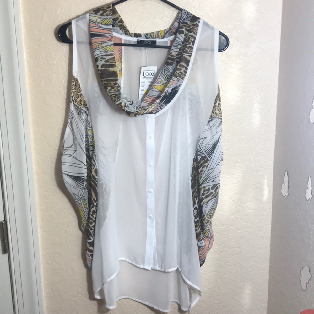 Lace cutoff blouse