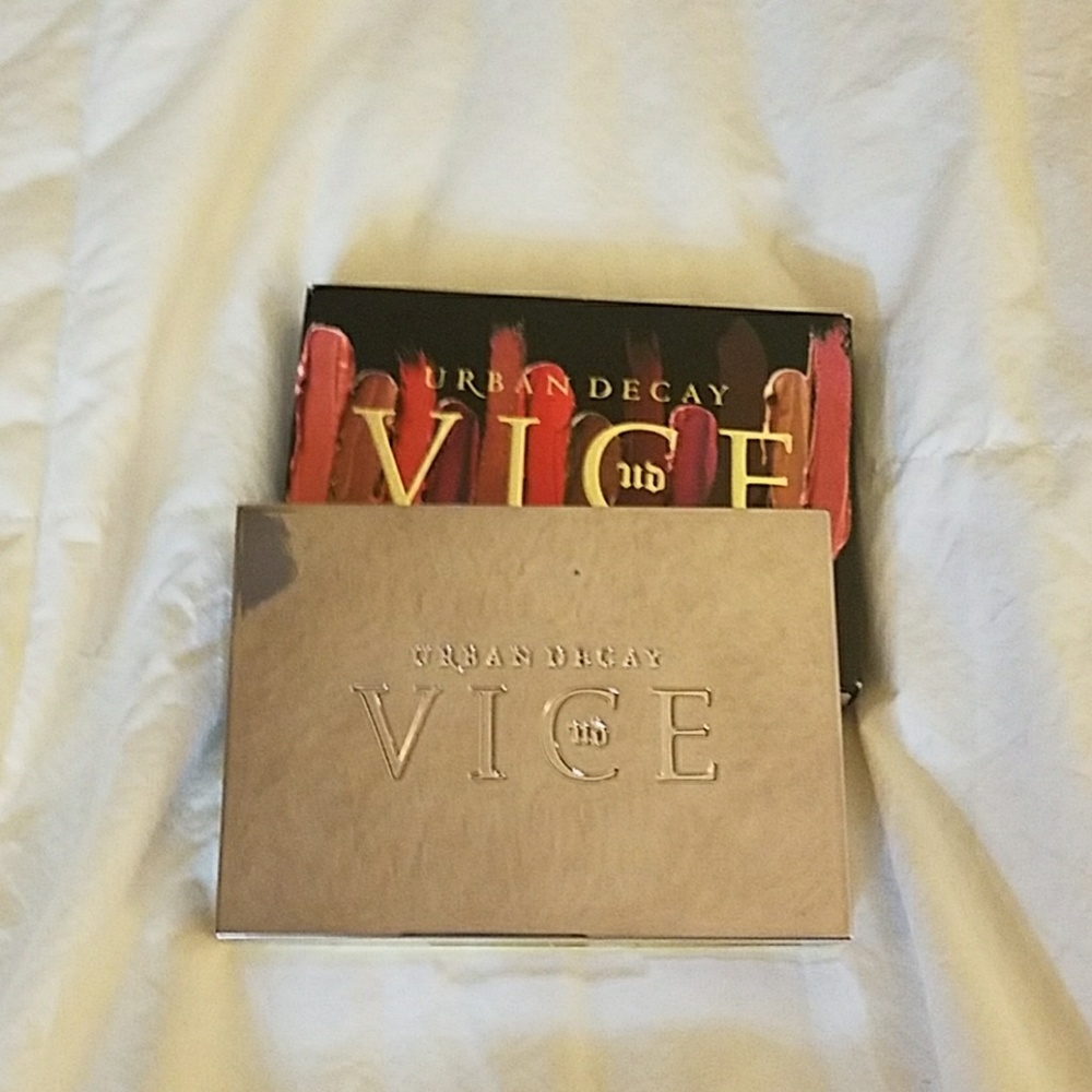 URBAN DECAY Vice Lipstick palette