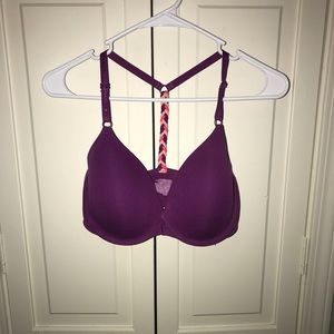 TWO bras•Victoria’s Secret•Lined perfect coverage