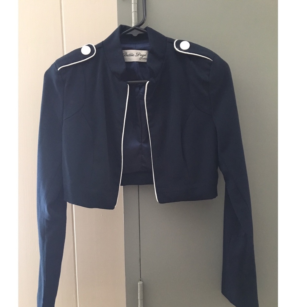 Bettie Page short coat