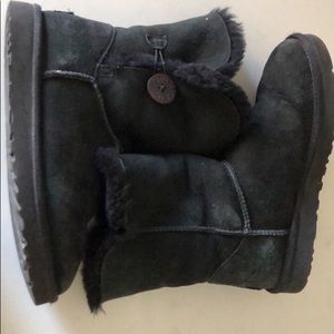 Bailey Button Black Ugg Boots size 8