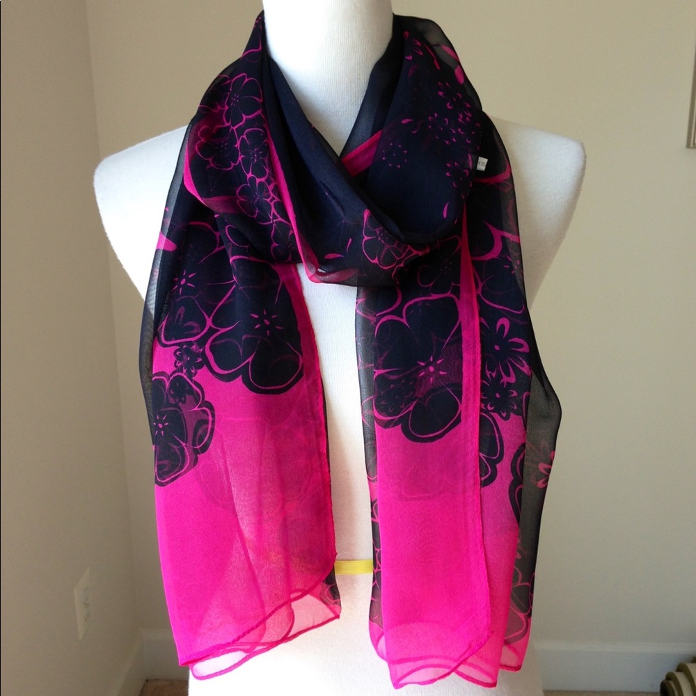 Pink floral light scarf