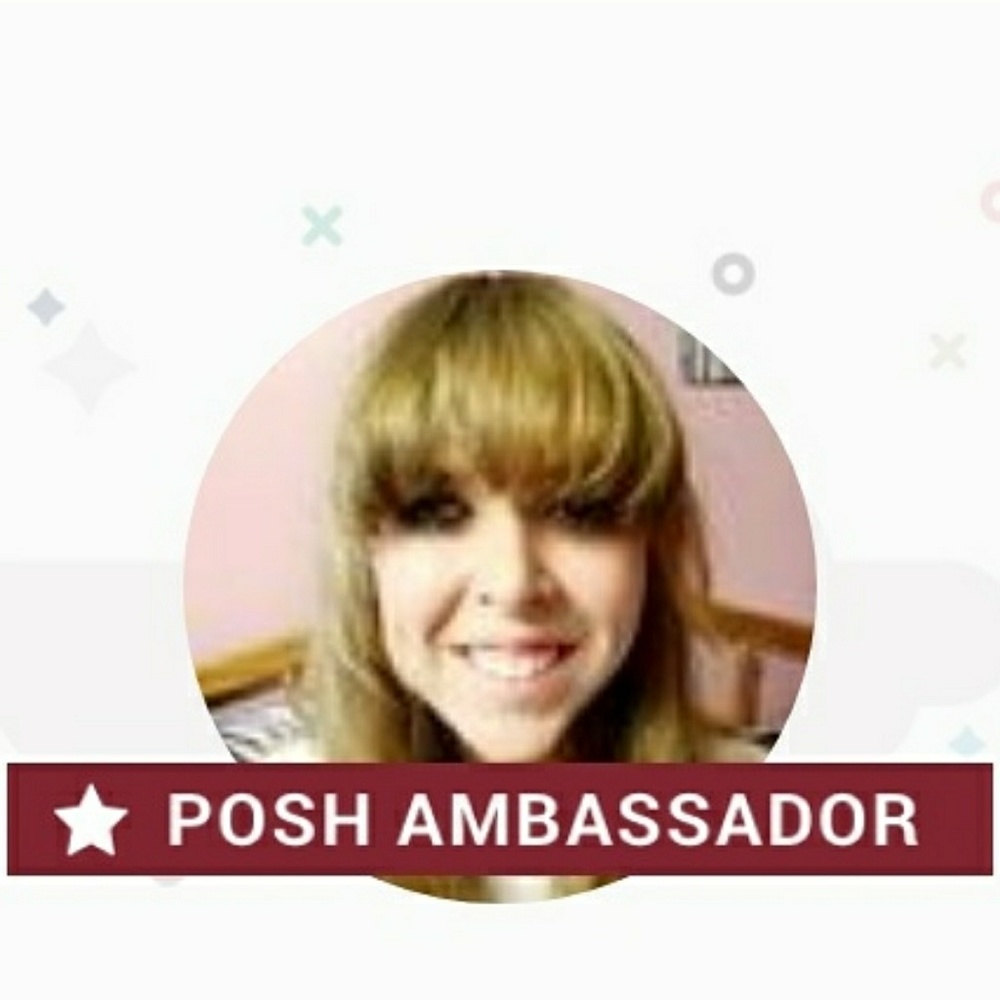 Buy with confidence! I am a Posh Ambassador