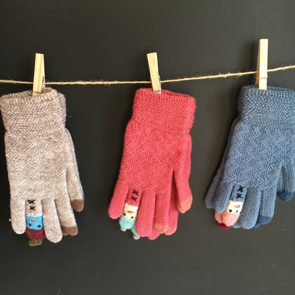 NWT Cozy Stretch Knit Gloves - Picture 4 of 6