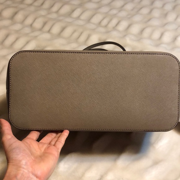 🎉SOLD🎉Michael Kors bag - Picture 7 of 8