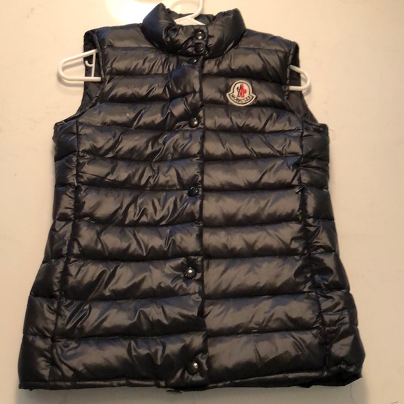 Black Ghany Moncler Vest size 1 nwot - Picture 1 of 8