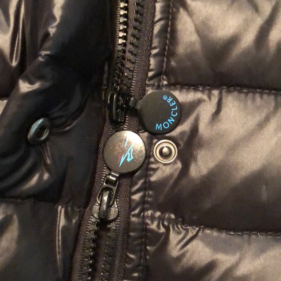 Black Ghany Moncler Vest size 1 nwot - Picture 4 of 8