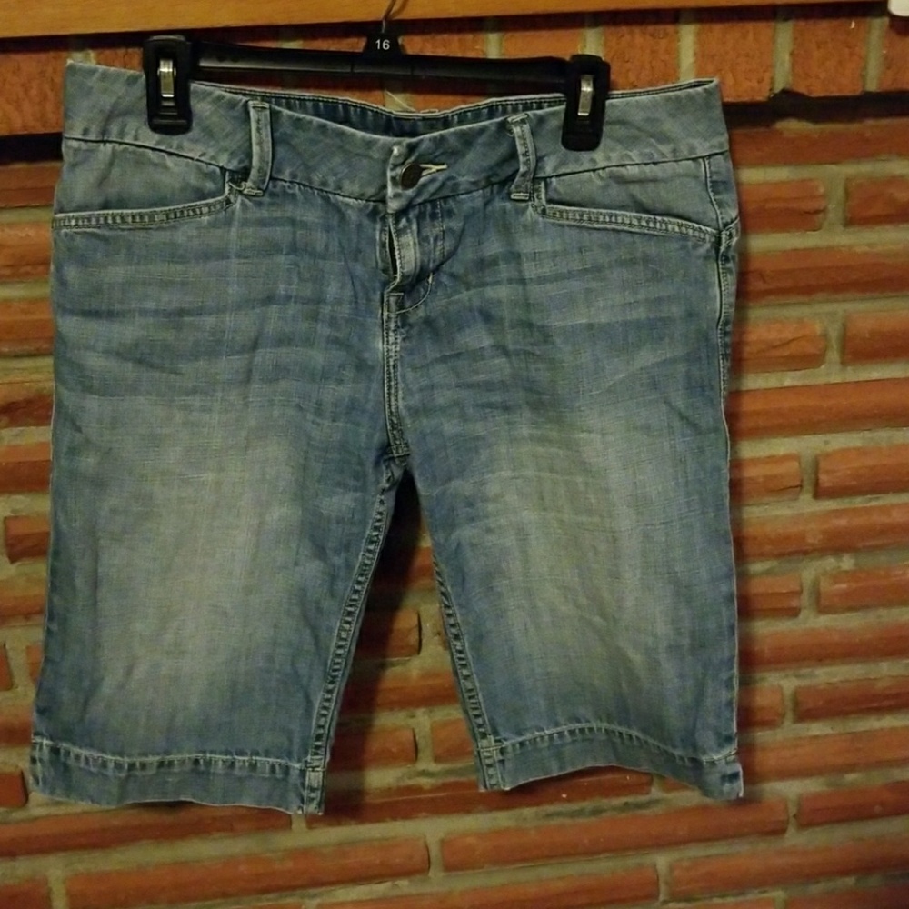 Long shorts London jean