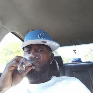 Meet your Posher, Warren