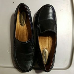 Blk loafers