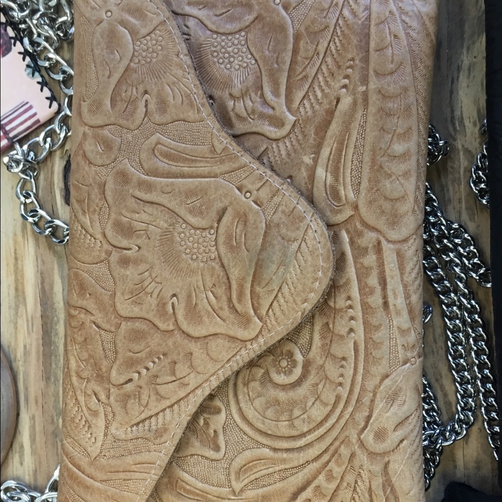 crossover bag/ clutch leather embossed
