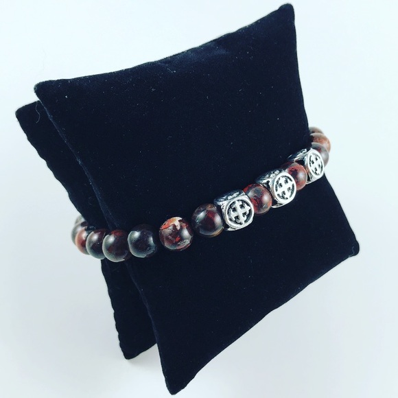 Genuine Red jasper skull & cross beaded bracelet - Picture 5 of 7