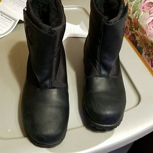 Blk waterproof boots